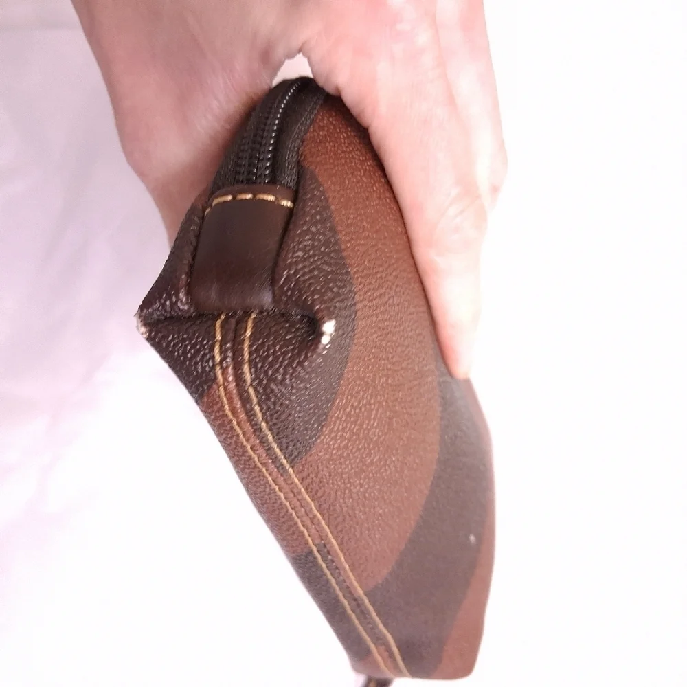 Dooney & Bourke two tone Brown cosmetic case